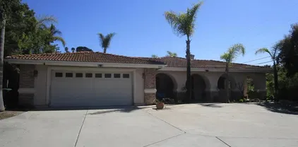 1845 Alta Vista Dr, Vista