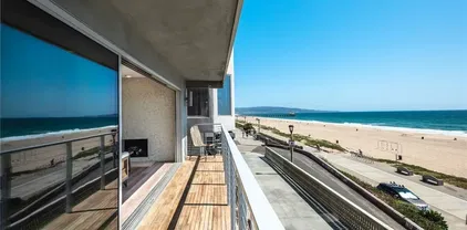 2208 The Strand, Manhattan Beach