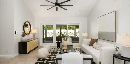 22792 Costa Bella, Lake Forest