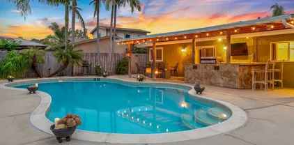 13406 Aubrey St, Poway