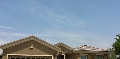 10767 Katepwa St, Apple Valley