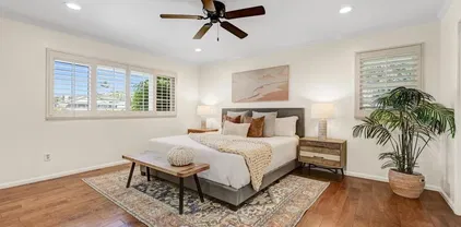 1051 La Reina Dr, San Marcos