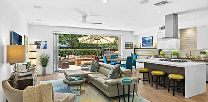 1289 Westreef, Costa Mesa