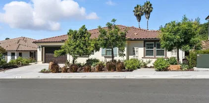 2313 E Lincoln Ave, Escondido