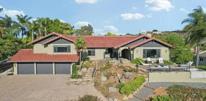 2073 Elevado Rd, Vista