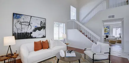 609 Rue Bayonne, Chula Vista