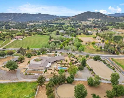 40190 Via Caballos, Murrieta