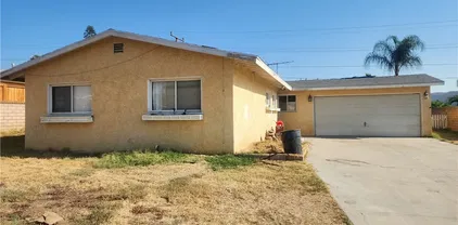 6355 Jade St, Jurupa Valley