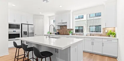 2545 Broom Ln, Carlsbad