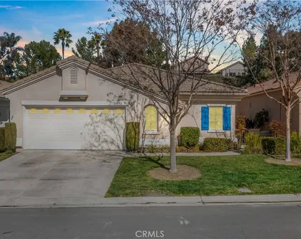 24172 Calle Artino, Murrieta