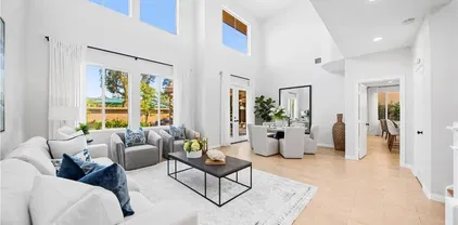 12 Vienne, Irvine