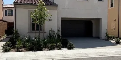 109 Escala, Irvine
