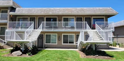 27735 Mountain Meadow Rd Unit 11, Escondido