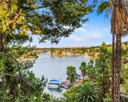 22410 Canyon Lake Dr S, Canyon Lake