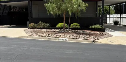 38327 Via La Paloma, Murrieta