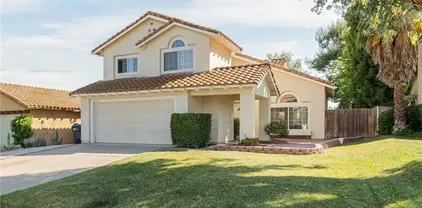 25213 Via Las Lomas, Murrieta