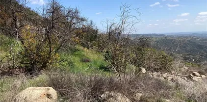 3 Daneri, Temecula
