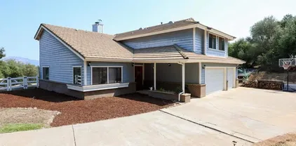 2129 Avenida Del Cielo, Alpine