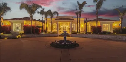 37305 Calle De Lobo, Murrieta