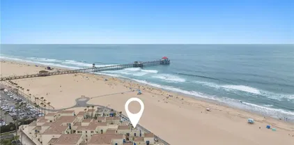 711 Pacific Coast Unit 109, Huntington Beach
