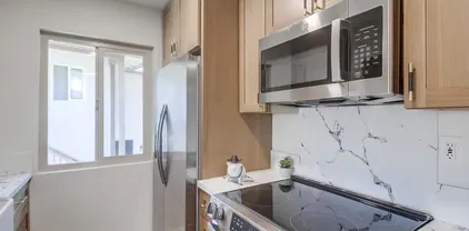 6548 Bell Bluff Ave, San Carlos