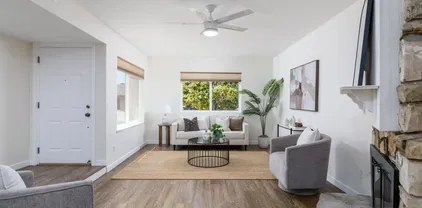 5805 Laramie Way, Del Cerro