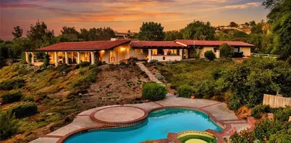 37895 Avenida Bravura, Temecula