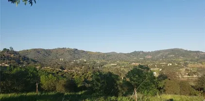 13 Sandia Crk, Temecula