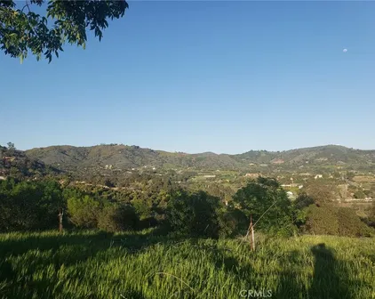 13 Sandia Crk, Temecula