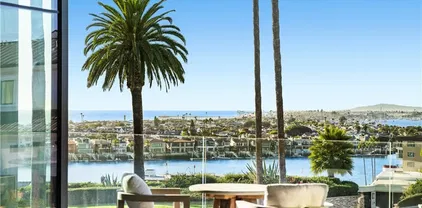 212 Goldenrod Ave, Corona Del Mar