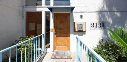 8338 Regents Rd Unit 1S, University City/UTC