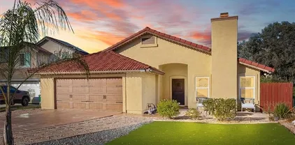 26030 Summer Dawn Ct, Murrieta