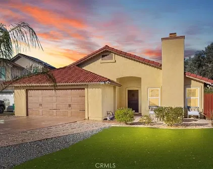 26030 Summer Dawn Ct, Murrieta