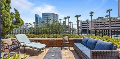 500 W Harbor Dr Unit 136, Downtown