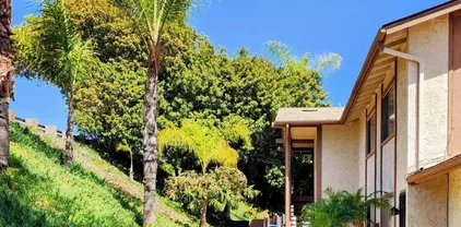8293 Echo Dell Rd, San Carlos