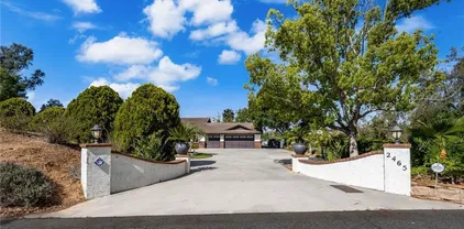 2465 Via Oeste Dr, Fallbrook