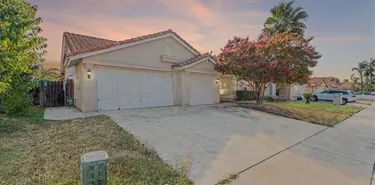 2121 Begonia Ct, Hemet