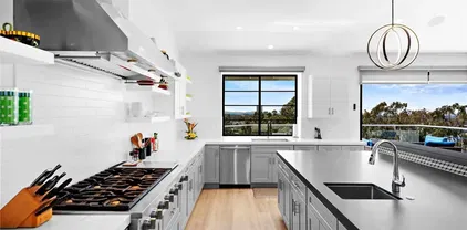 17 Monaco Unit 12, Newport Beach