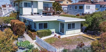 4768 Coronado Ave Ave, Ocean Beach (OB)