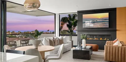 504 Hazel Dr, Corona Del Mar