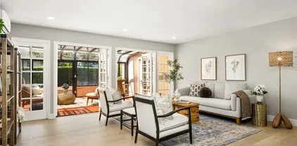 4052 Escudero, Irvine