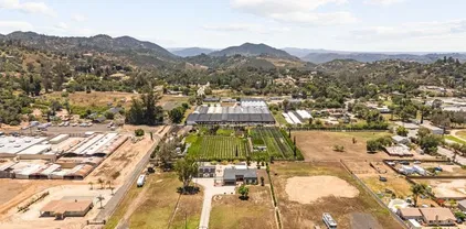 5347 5th St, Fallbrook