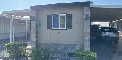 260 N Lyon Unit 95, Hemet