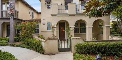 8315 Kendall Dr, Huntington Beach