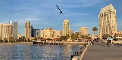 700 W Harbor Dr Unit 806, Downtown