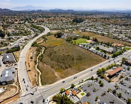 23730 Washington Ave, Murrieta