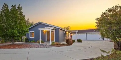 39010 E Benton Rd, Temecula