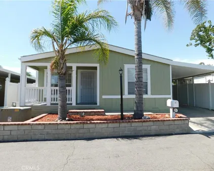 26311 Jackson Unit 31, Murrieta