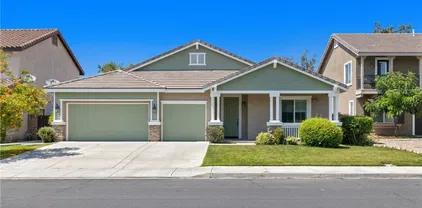 31610 Wintergreen Way, Murrieta