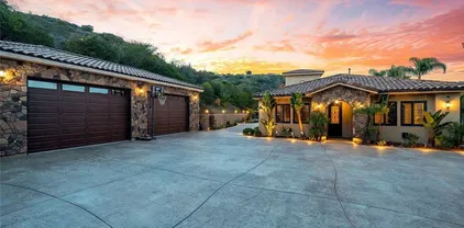 21128 Via Los Laureles, Murrieta